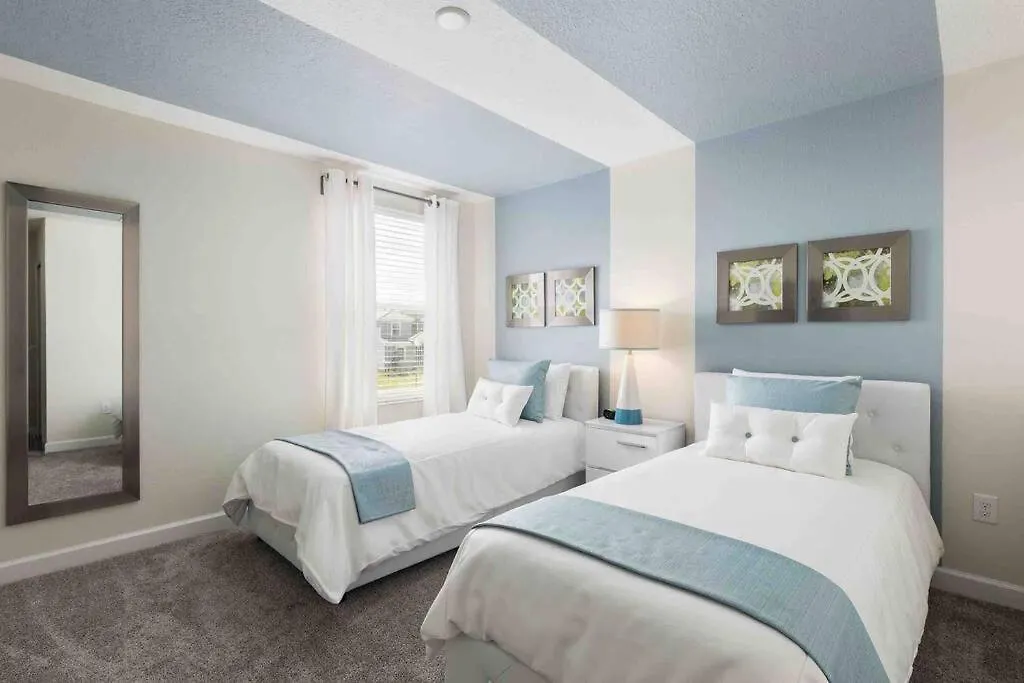 Villa Cheerful 9Br/5Ba Pool/Spa Home Cinema Smart Tv Davenport