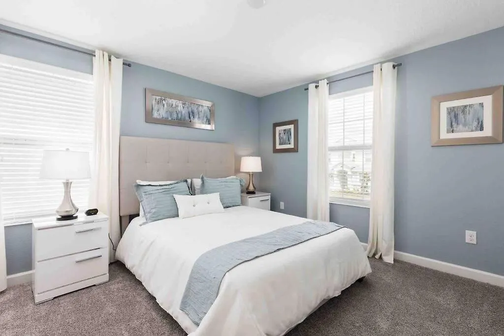 Villa Cheerful 9Br/5Ba Pool/Spa Home Cinema Smart Tv Davenport