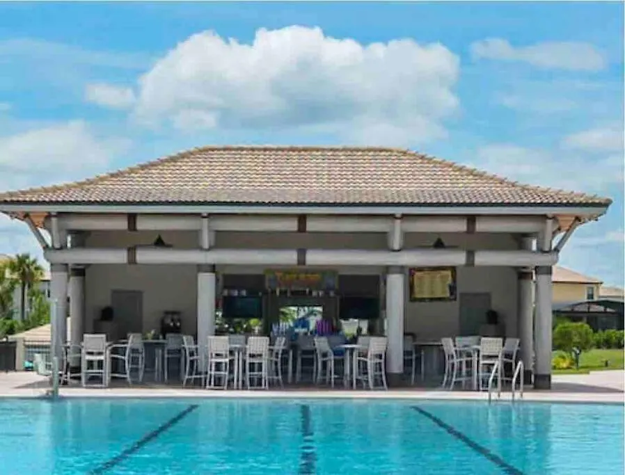 Villa Cheerful 9Br/5Ba Pool/Spa Home Cinema Smart Tv Davenport