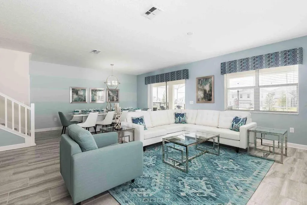 Villa Cheerful 9Br/5Ba Pool/Spa Home Cinema Smart Tv Davenport United States