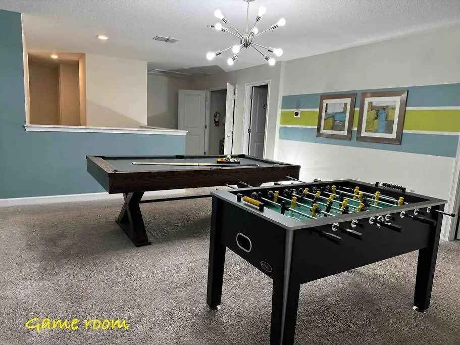 Cheerful 9Br/5Ba Pool/Spa Home Cinema Smart Tv Davenport United States